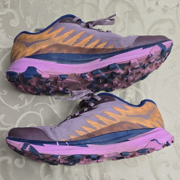 Women's Hoka One One Torrent 3 Athletic Shoes - Picture 3 of 10